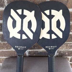 Recruit By ONIX Pickleball set of two paddles black-and-white used